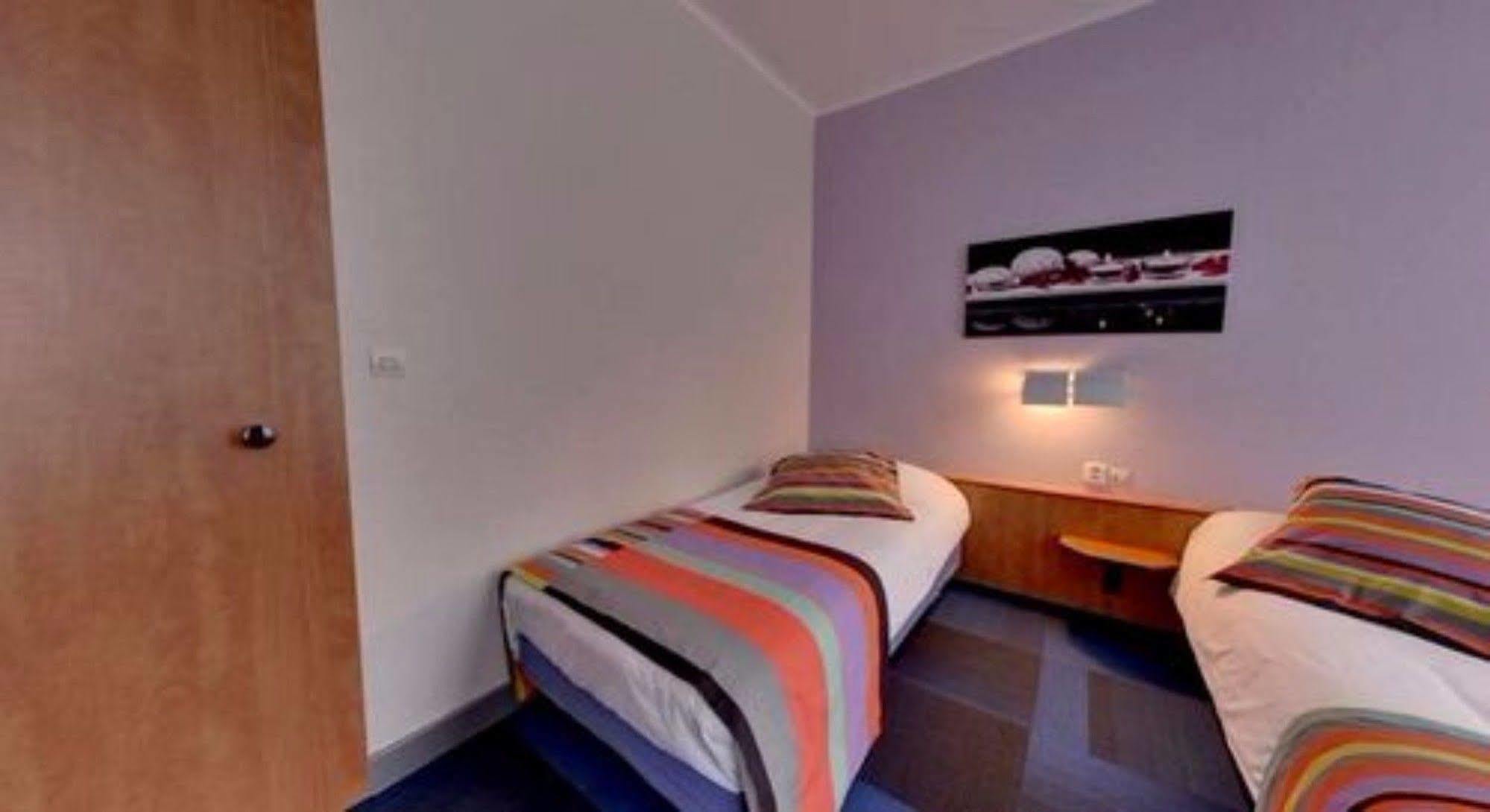 Logis Hotel De Paris سانت أفولد المظهر الخارجي الصورة
