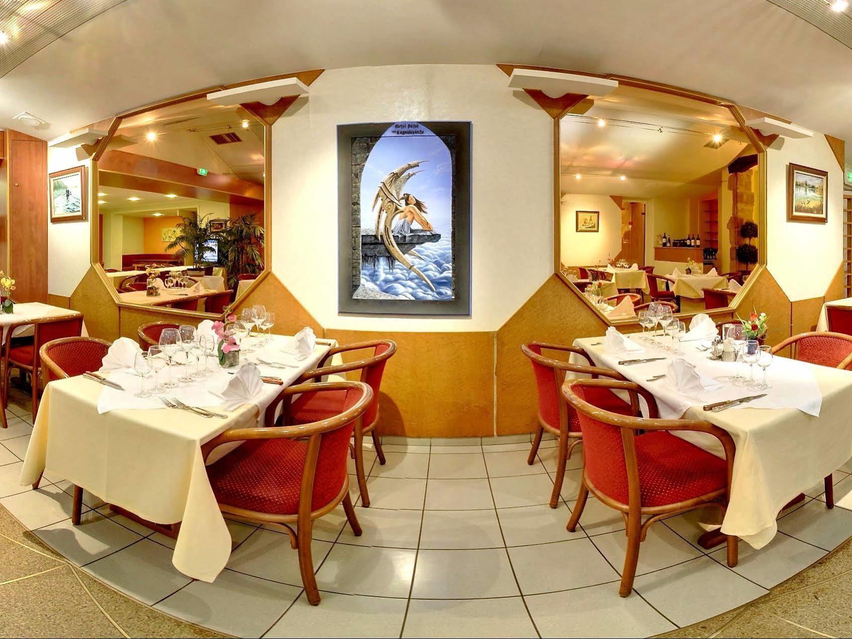Logis Hotel De Paris سانت أفولد المظهر الخارجي الصورة